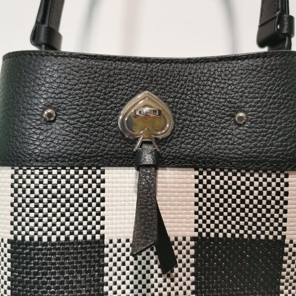 Black and Cream Plaid /Gold Pebbled/Embossed Leather Bucket Bag EUC # 263 - Picture 3 of 11